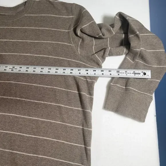 Eddie Bauer Crew Neck Sweater Men's 3XL Waffle Knit Pullover Brown Small Hole - Picture 9 of 15